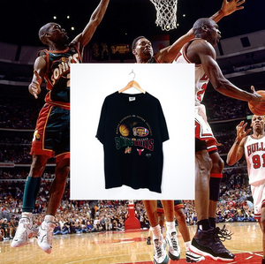 1996 NBA FINALS "Seattle Sonics vs Chicago Bulls" VINTAGE TEE