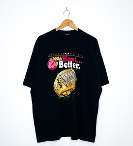 CHICAGO BULLS "1996 NBA Champions" VINTAGE RING TEE