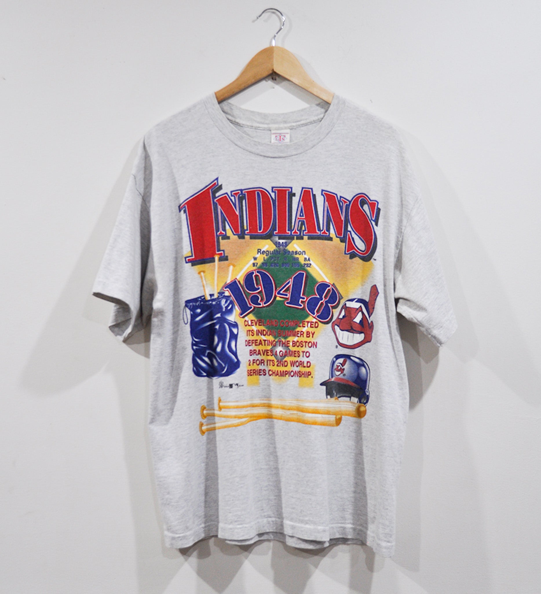 CLEVELAND INDIANS "1948 World Series Champions" TEE