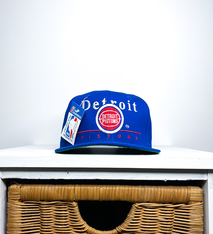 DETROIT PISTONS VINTAGE SNAPBACK (Deadstock)