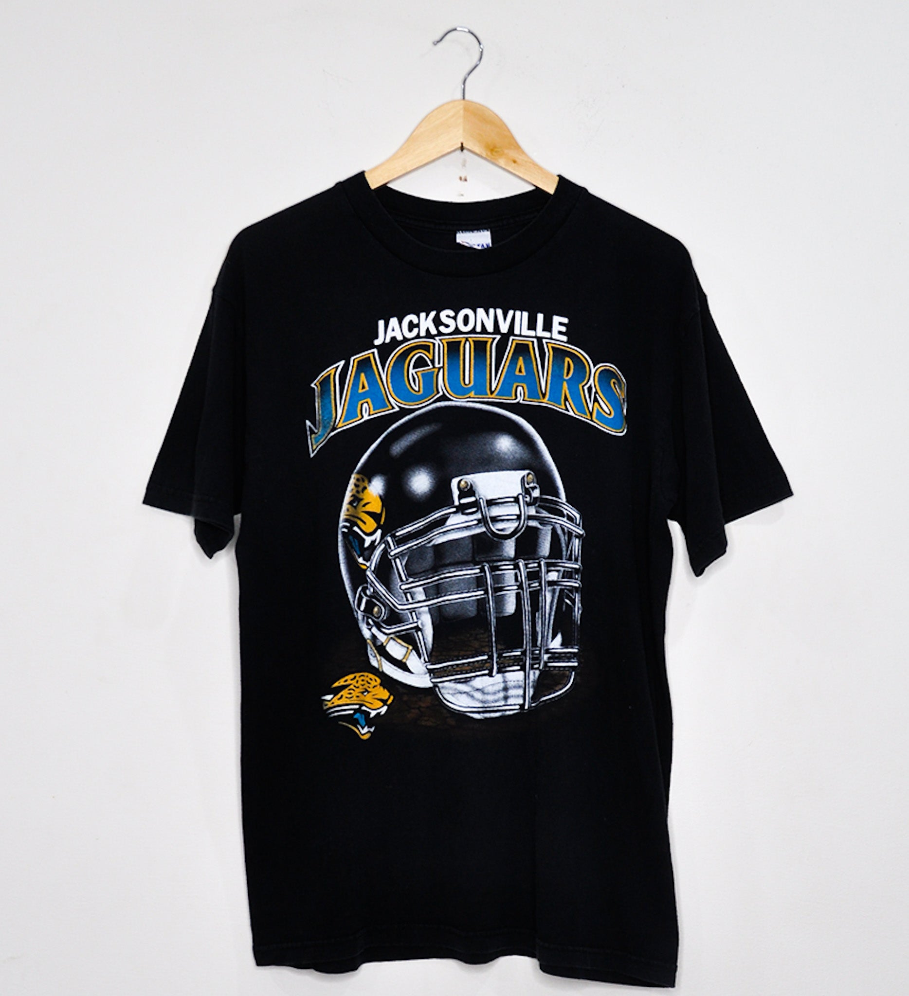 JACKSONVILLE JAGUARS VINTAGE HELMET TEE