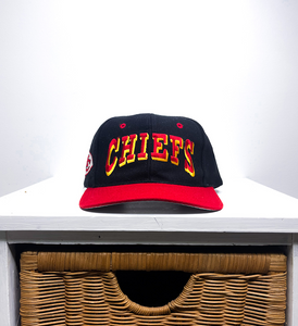 KANSAS CITY CHIEFS VINTAGE SNAPBACK
