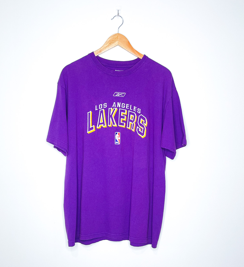 LOS ANGELES LAKERS EMBROIDERED VINTAGE TEE