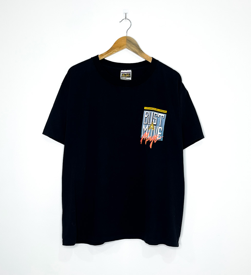 LOS ANGELES LAKERS "Bust A Move Magic" VINTAGE TEE