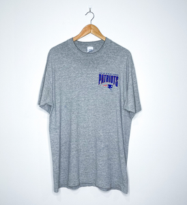 NEW ENGLAND PATRIOTS VINTAGE EMBROIDERED TEE