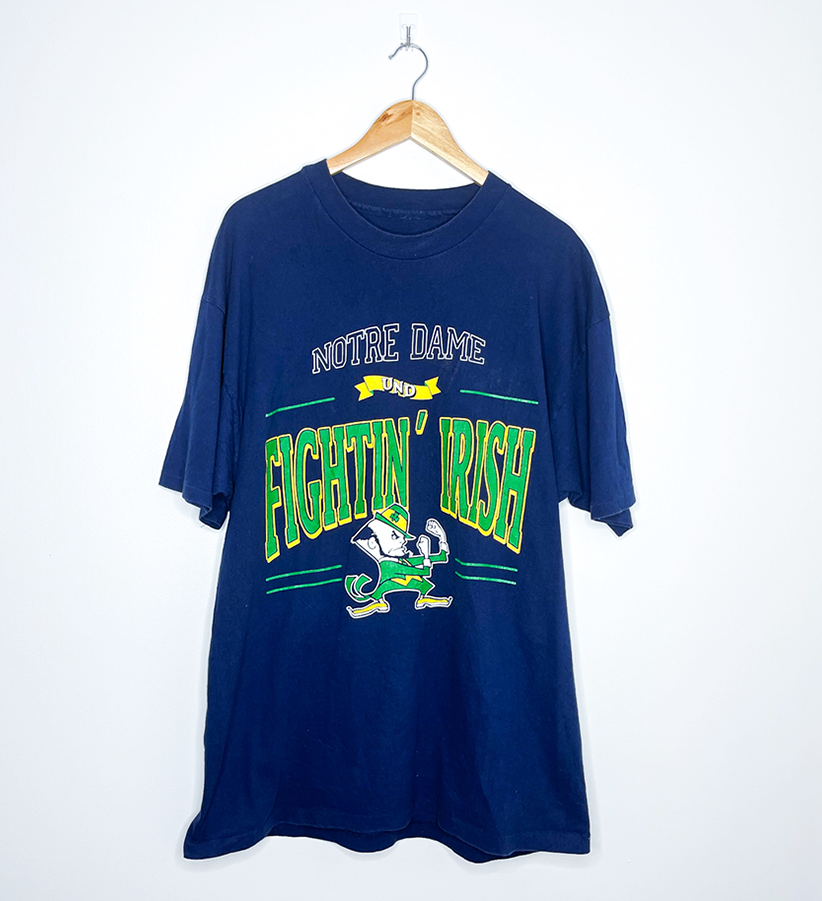 NOTRE DAME FIGHTING IRISH VINTAGE LOGO TEE