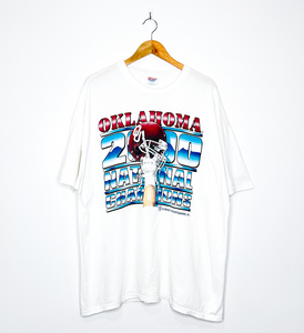 OKLAHOMA SOONERS "2000 National Champions' VINTAGE HELMET TEE