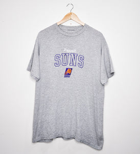 PHOENIX SUNS EMBROIDERED SPELLOUT TEE