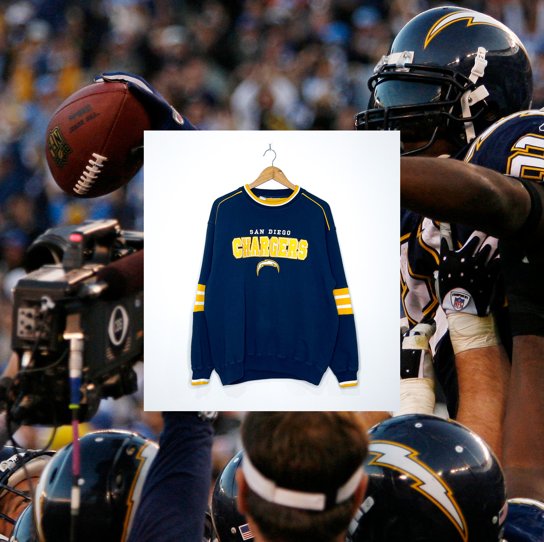 SAN DIEGO CHARGERS EMBROIDERED VINTAGE CREWNECK